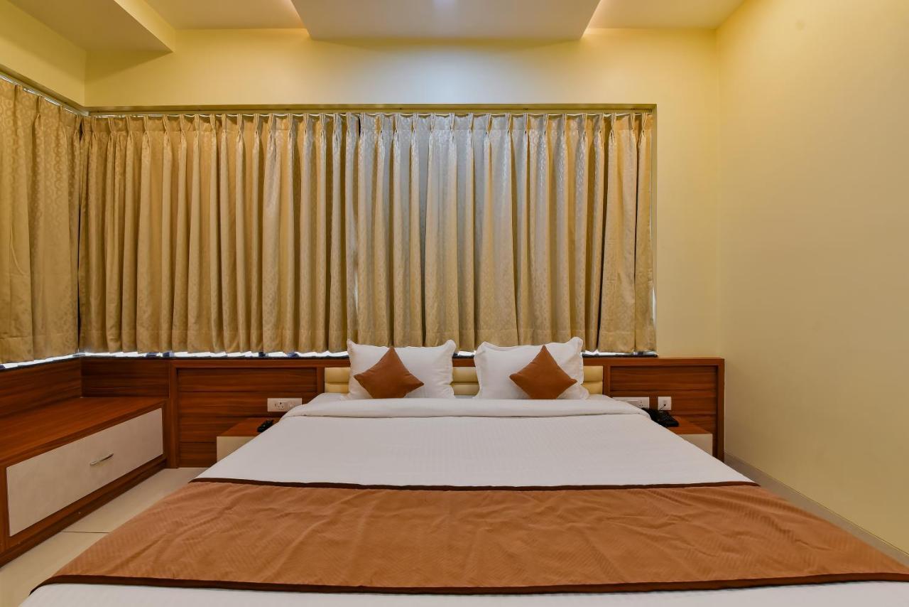 Hotel Purple Orchid Jaipur Ngoại thất bức ảnh