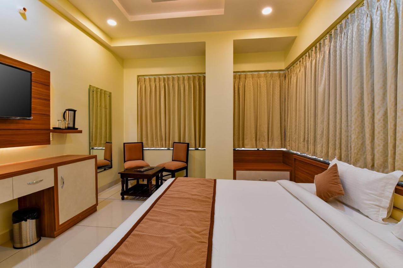 Hotel Purple Orchid Jaipur Ngoại thất bức ảnh